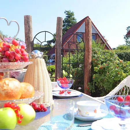 Hus Hinrichsen * Dorumer Neufeld