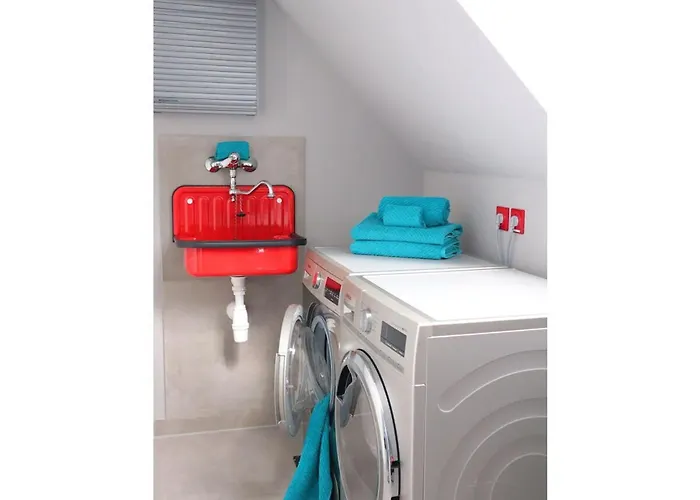 Hus Hinrichsen * دورم نيوفيلد